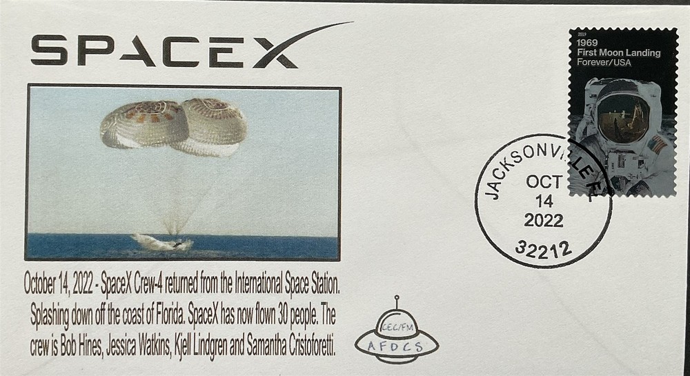 AFDCS SPACE X Crew 4 Return from ISS 10-14-22 Jacksonville, Florida Parachutes