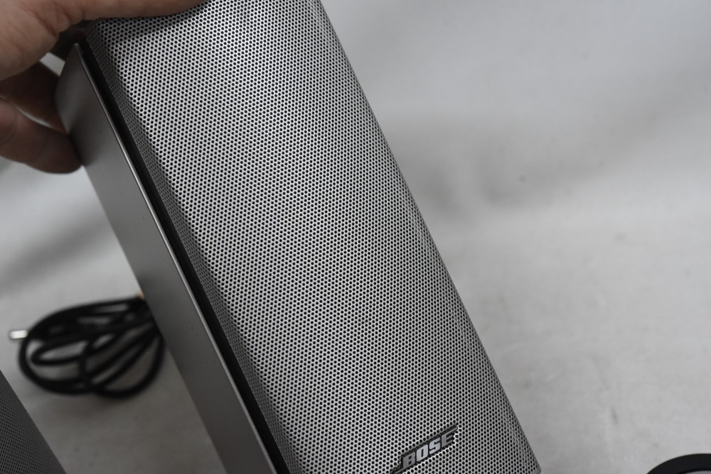 Bose Companion 20 Multimedia Speaker System with Volume Controller - Silver