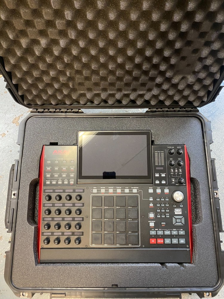 Akai Professional MPC-X Standalone Sampler & Sequencer with Touchscreen Display