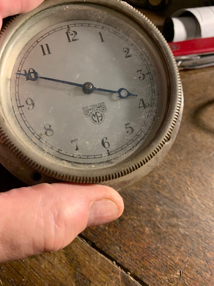Vintage smiths MA car panel clock WORKING FINE