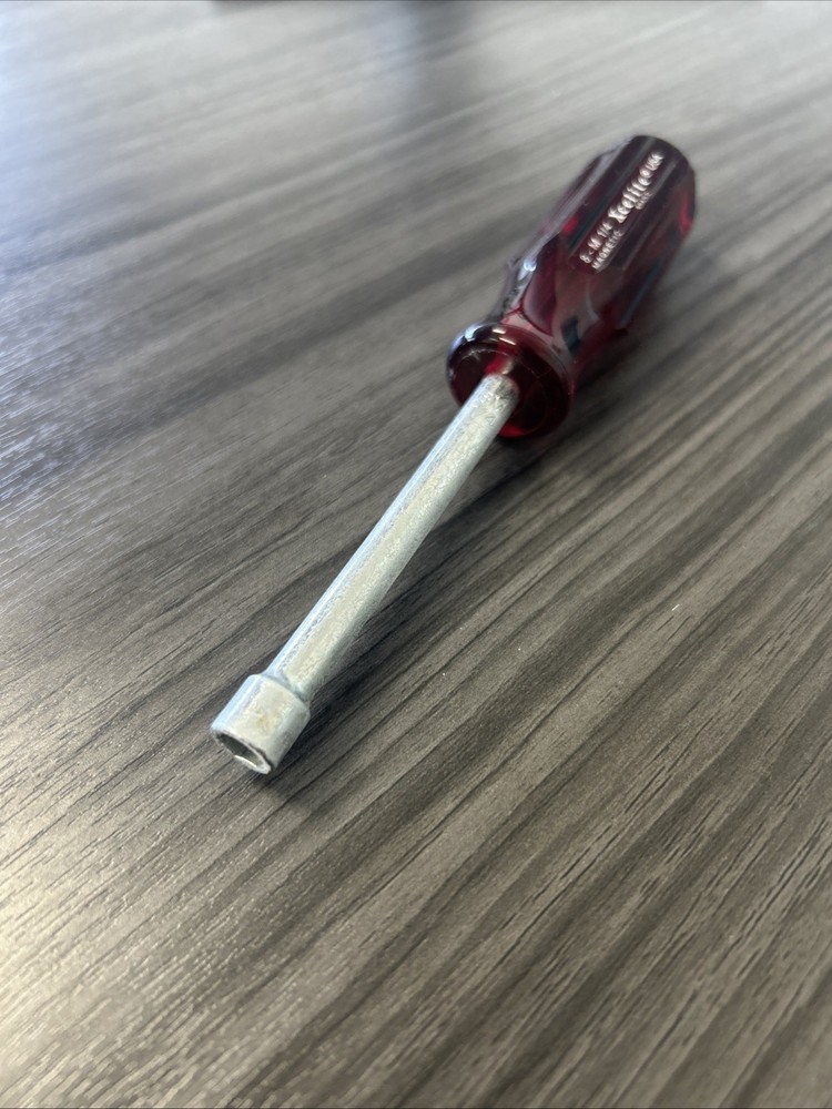 Xcelite 8M 1/4" x 3" Magnetic Nutdriver, Red Handle