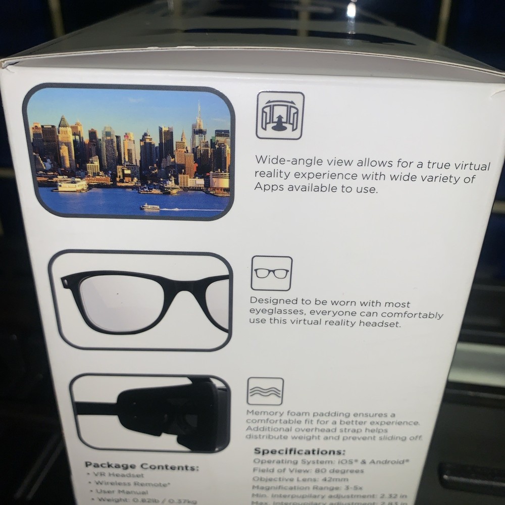 Cynoculars Virtual Reality Headset and Wireless Remote