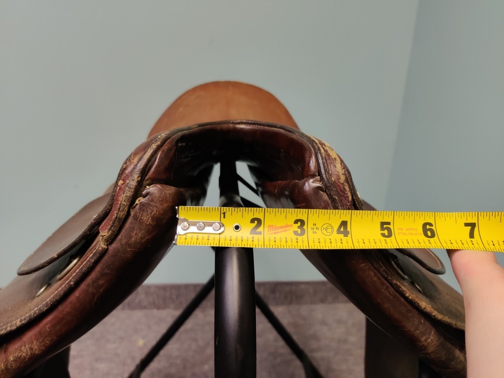 18.5" Eldonian English Saddle