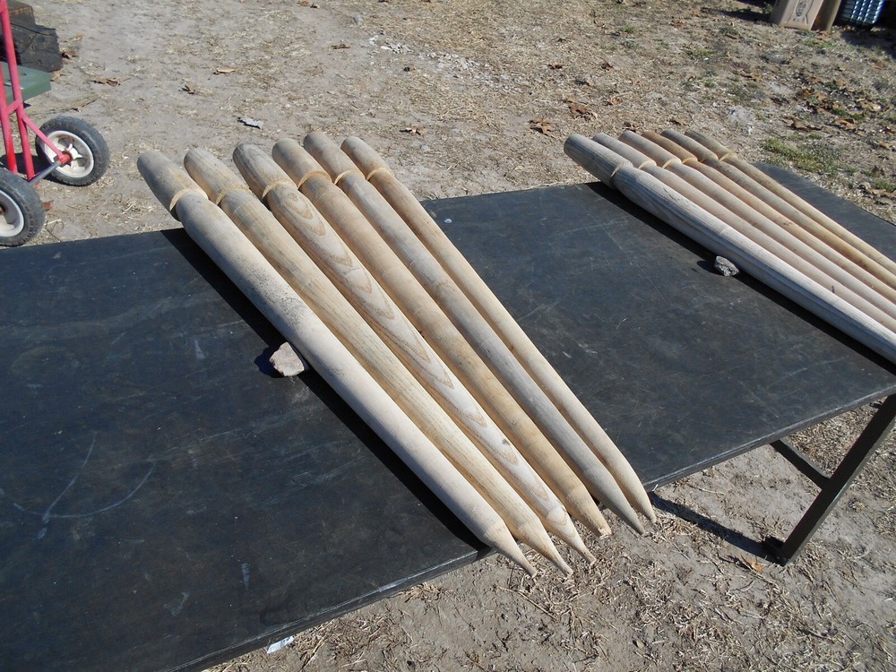 LOT..12..MILITARY SURPLUS WOOD MGPTS TENT STAKES VAMPIRE SLAYERS TABLE LEGS ARMY