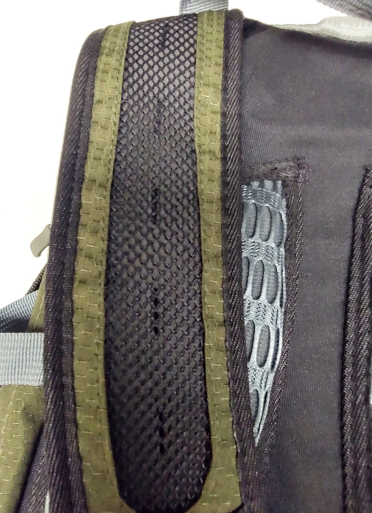 NWT Osage River Drake Hydration Pack Green Backpack~Missing Hydration Parts