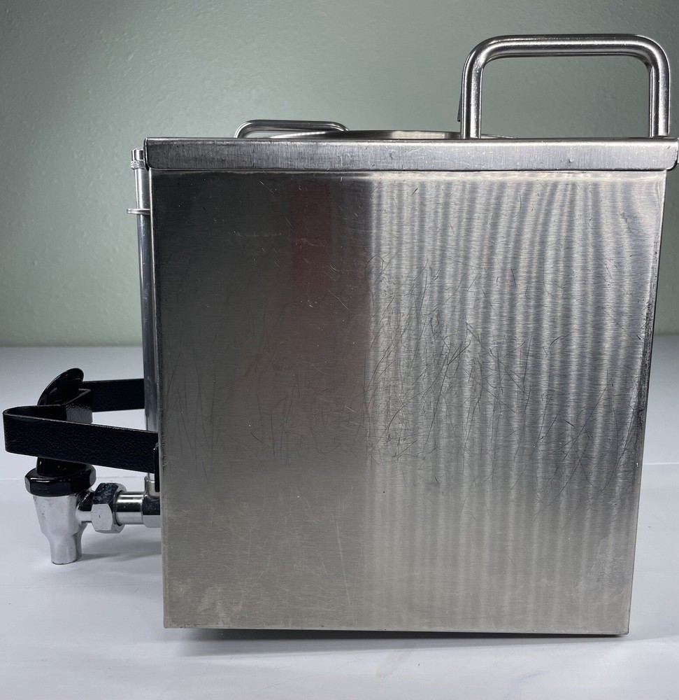 Wilbur Curtis - GEM-3 - 1.5 Gallon Shuttle Read