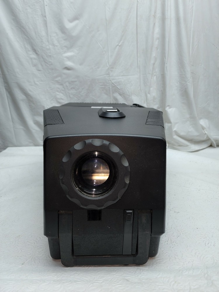 InFocus LitePro 550LS Presentation Office Meeting Projector