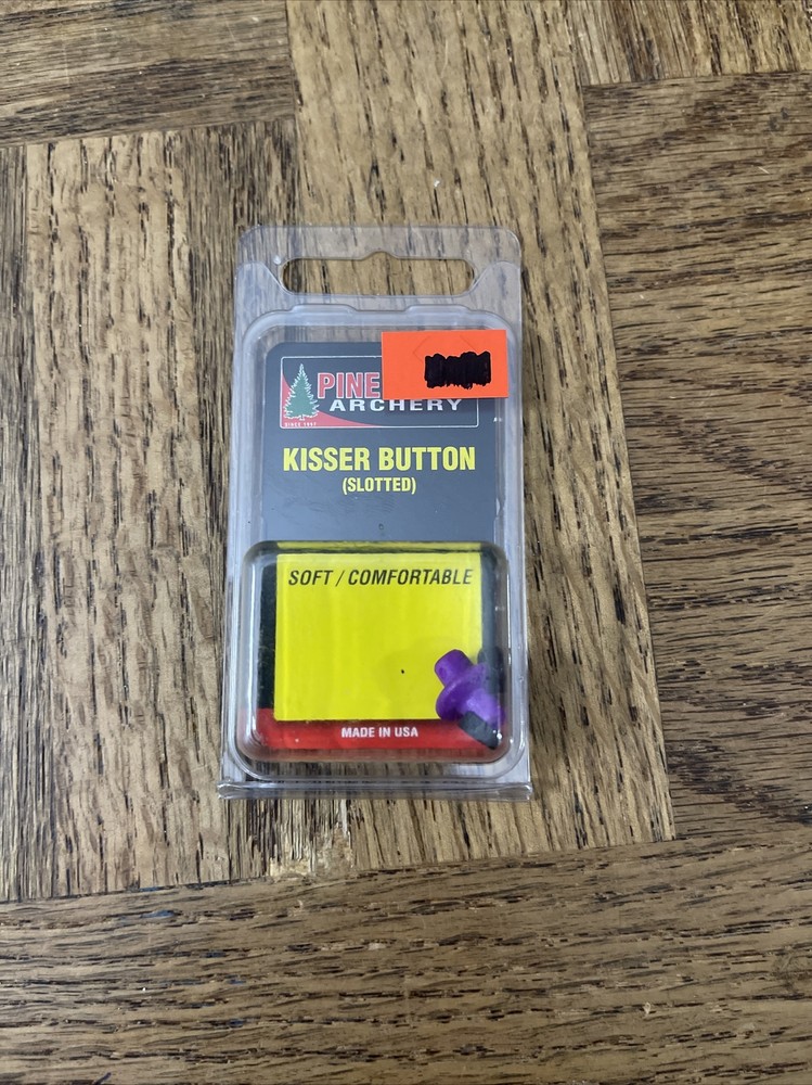 Pine Ridge Archery Slotted Kisser Button