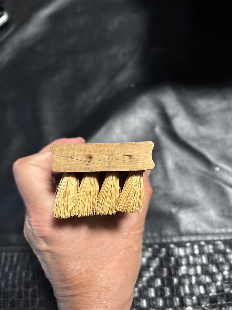 Empire Scrub Brush