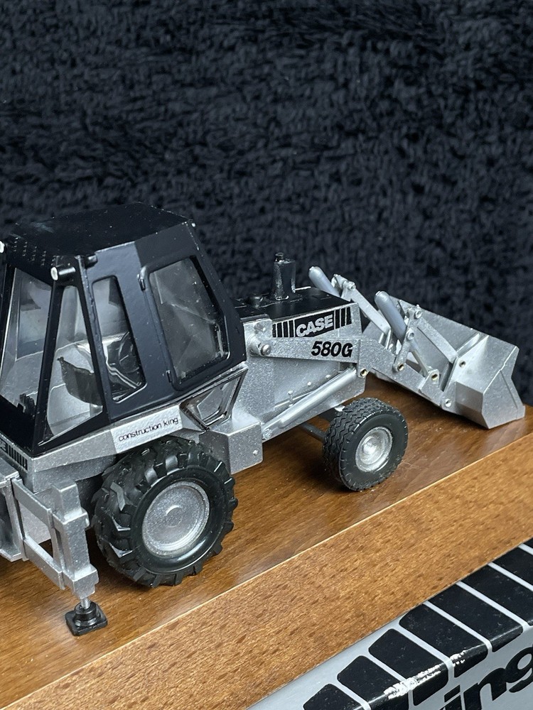 Gescha Case 580G Construction King Backhoe/Loader 1:35 SILVER JUBILEE 1982 RARE
