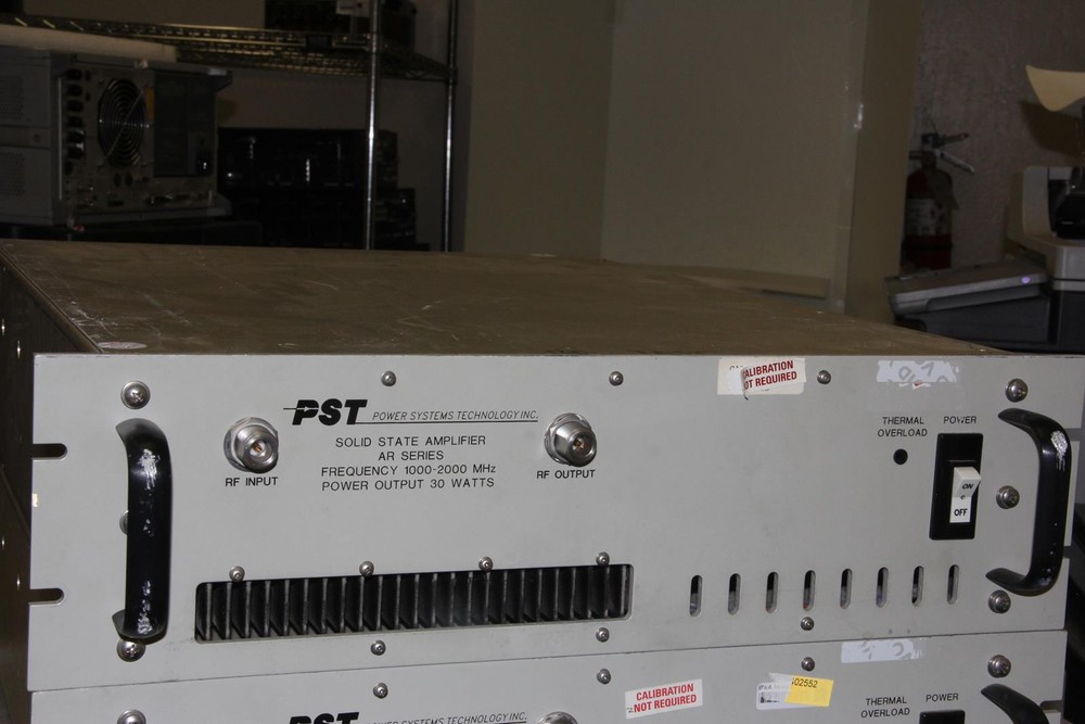POWER SYSTEMS TECHNOLOGIES LTD AR1929-30 AR Series Solid State Amplifier