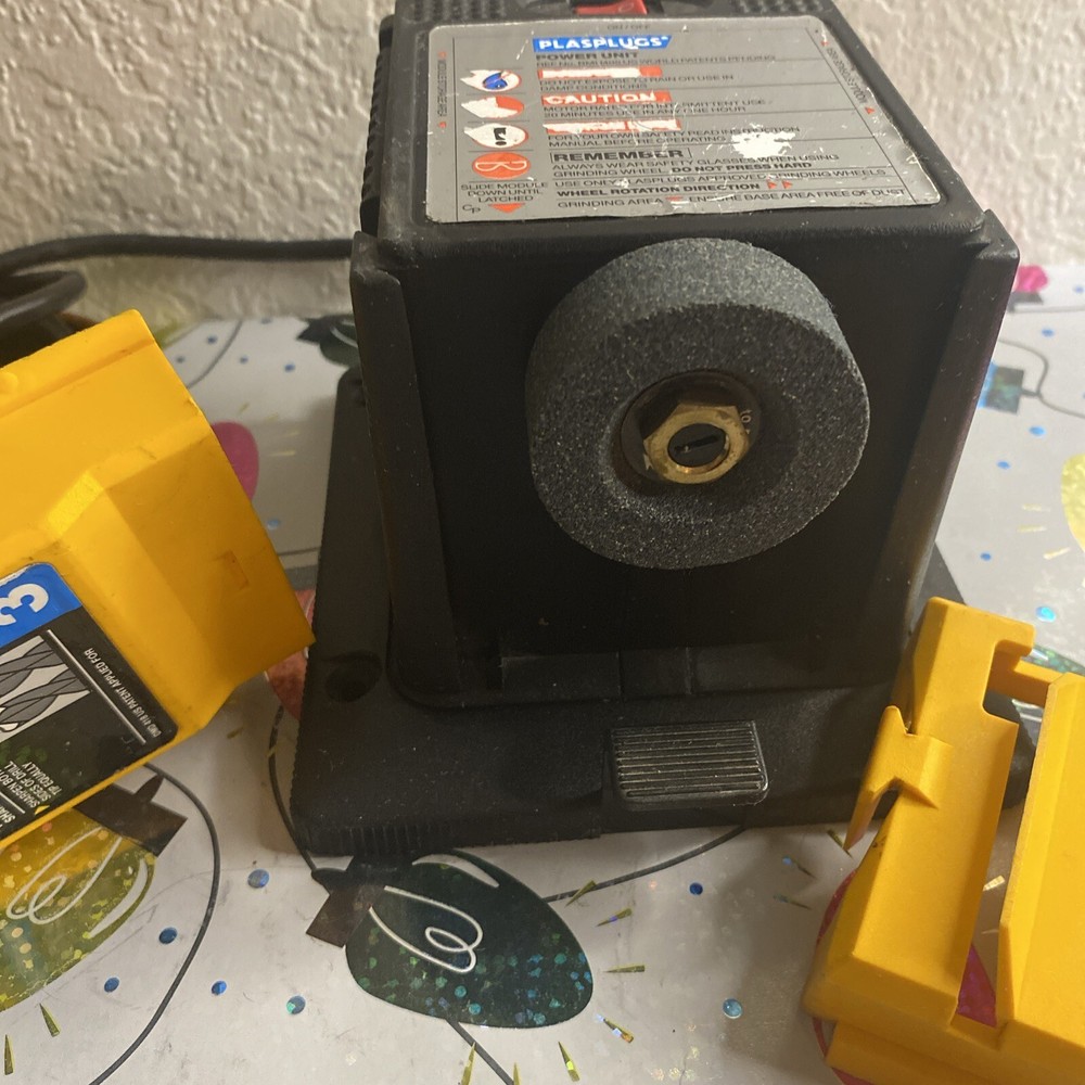 Plasplugs Sharpener Unit w/ Knife Scissor Sharpener Module DCS407 Tested Working