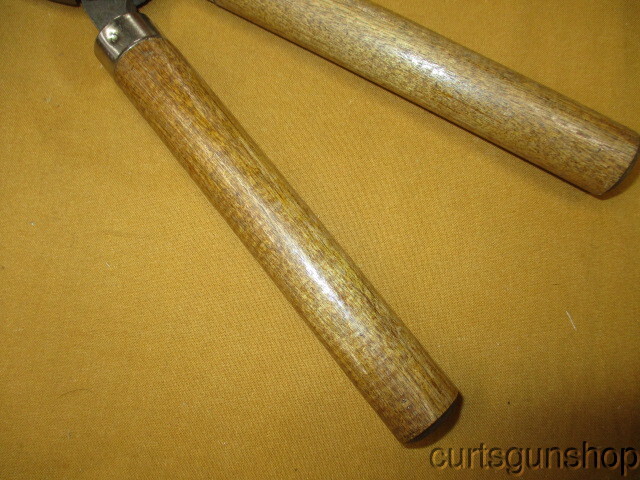 Handle for Multiple Cavity Bullet Mold