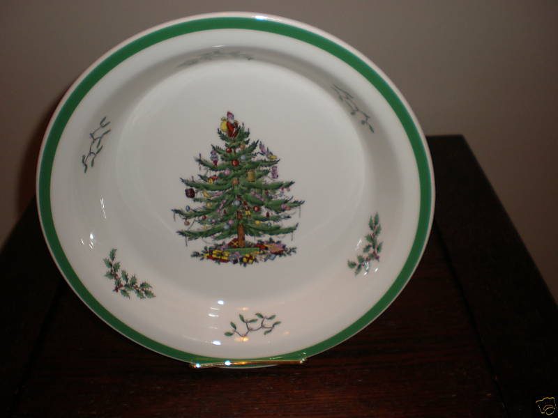 Spode Christmas Tree  9" Round Rim Dish  NIB