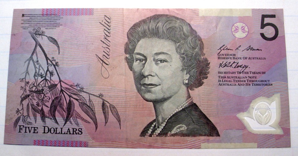 Australia $5.00 Five Dollars Note - Circulated
