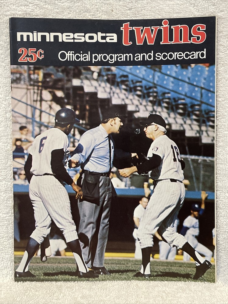 VINTAGE Minnesota Twins 1971 Program vs. Chicago White Sox Program, Tony Oliva!