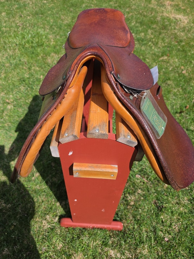 English Saddle