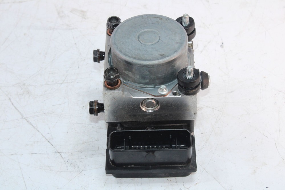 11-14 DUCATI MONSTER 696 ABS PUMP UNIT MODULE 54240221A