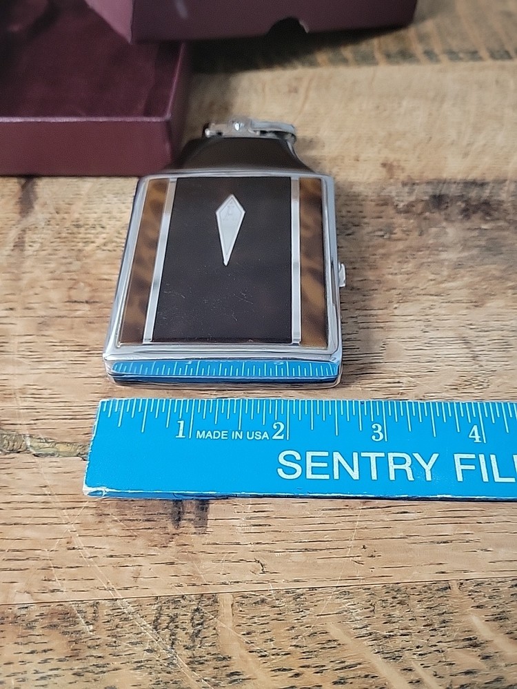 Vintage RONSON Mastercase Cigarette Lighter and Holder w/Original Box Untested.