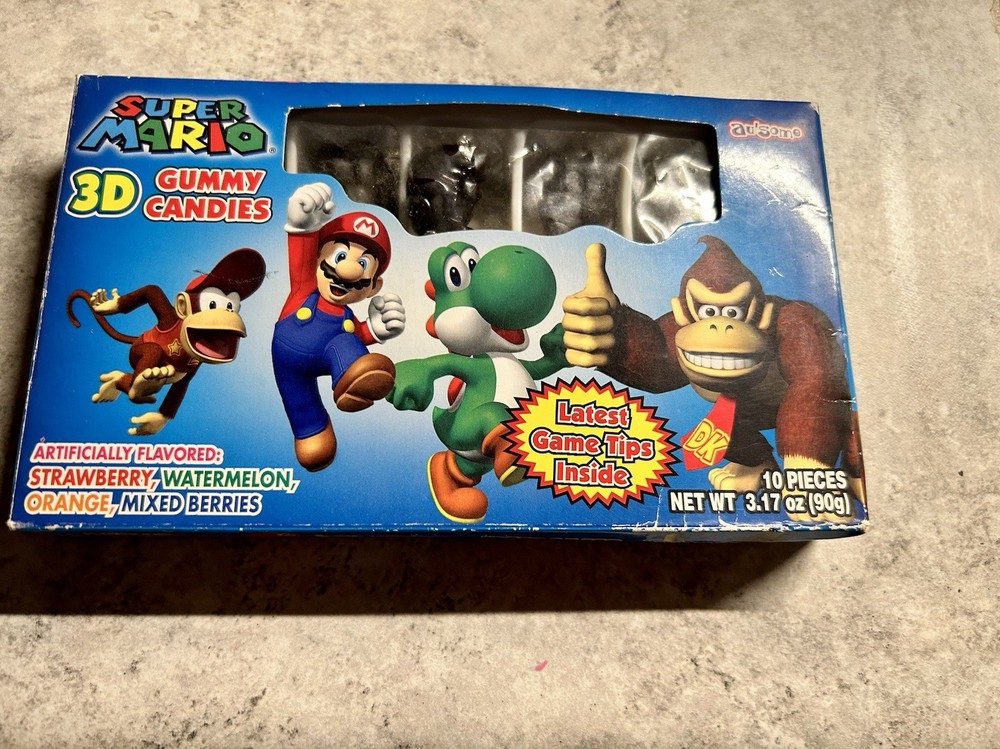 Super Mario 3-D Gummies Candy  Rare 2007