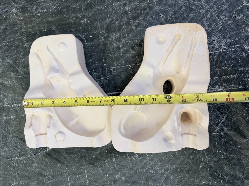 VINTAGE DUNCAN CERAMIC MOLD #DM-449 LYING DOWN DALMATIAN