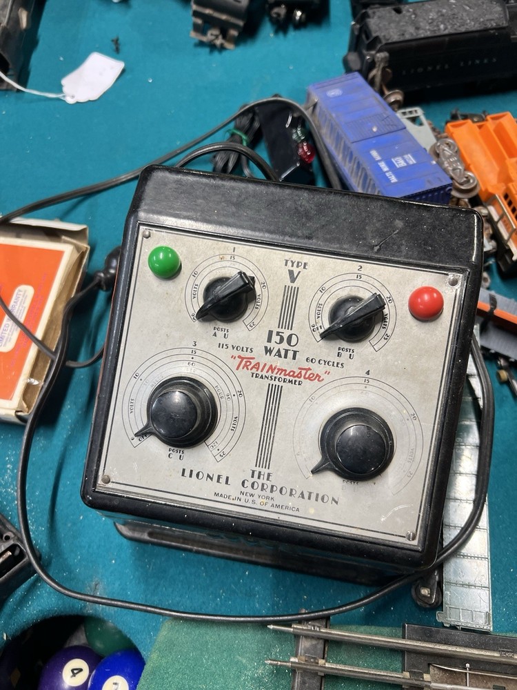 Lionel Type V 150 Watt TRAINmaster Transformer