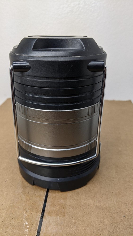 Cascade Mountain Tech Collapsible LED Lantern Pre-owned Good Working Condition