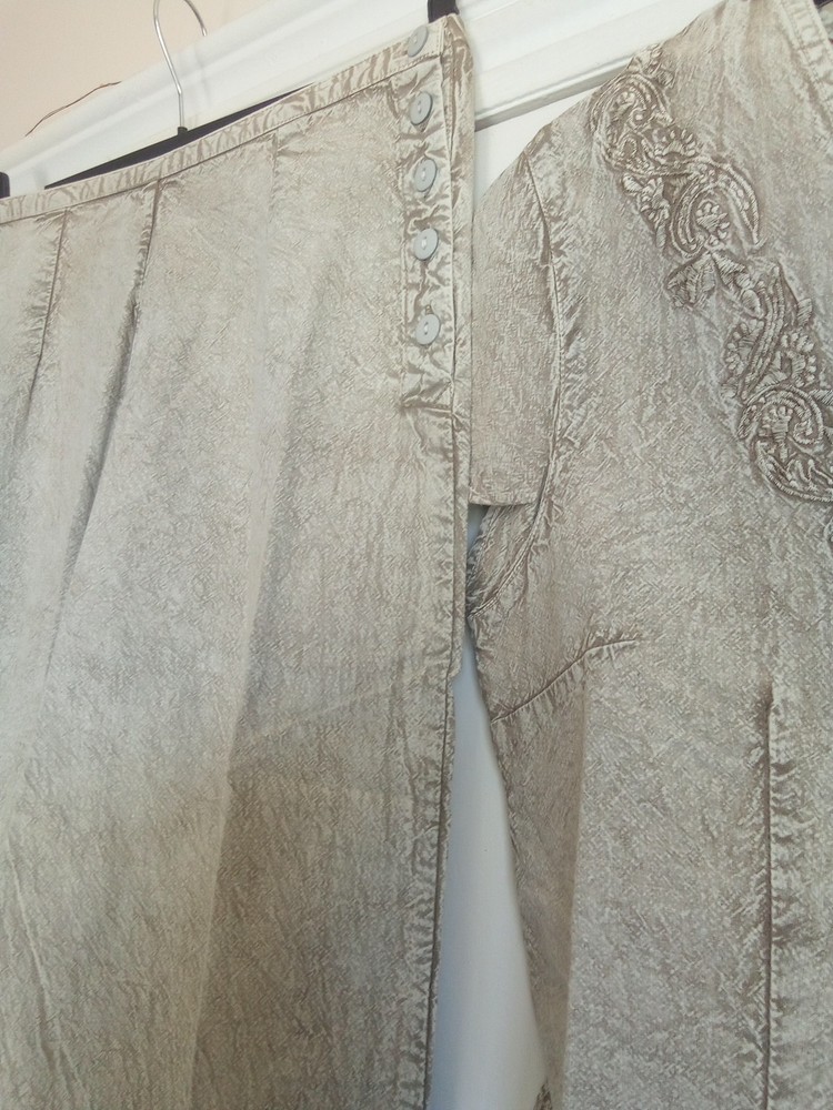BNWT Stonewashed Trousers & Top With Embroidered Detailing Medium Boho Hippy