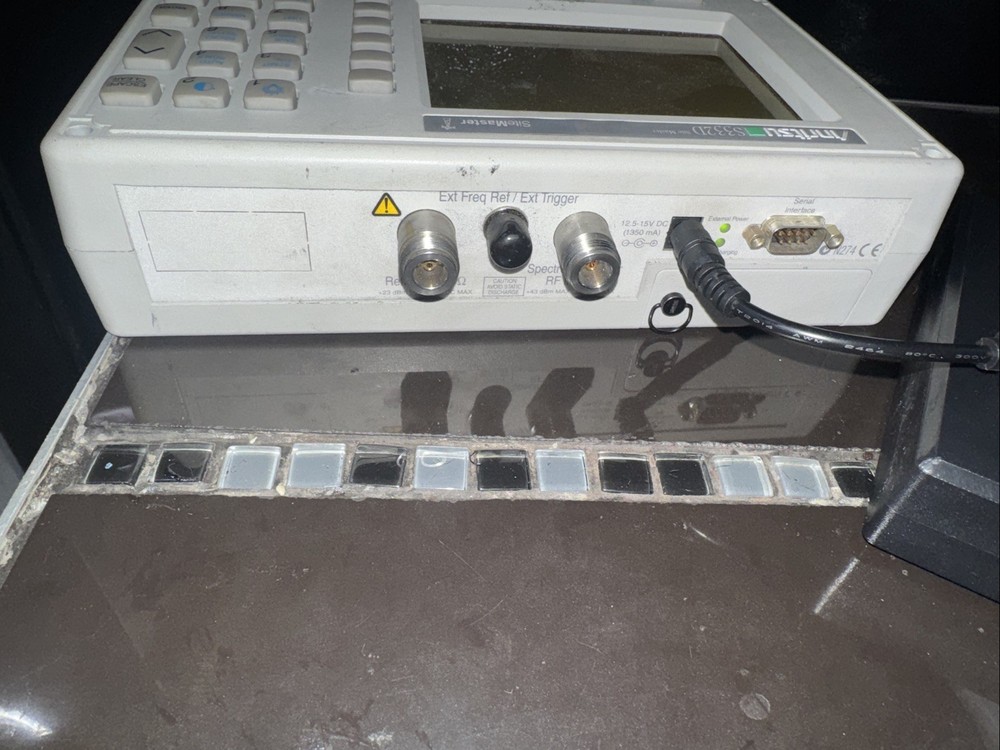 Anritsu S332D Site Master Cable & Antenna Analyzer