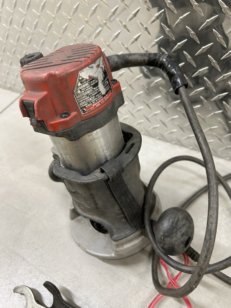 Milwaukee Heavy Duty Router Tool Untested Power Tool Corded