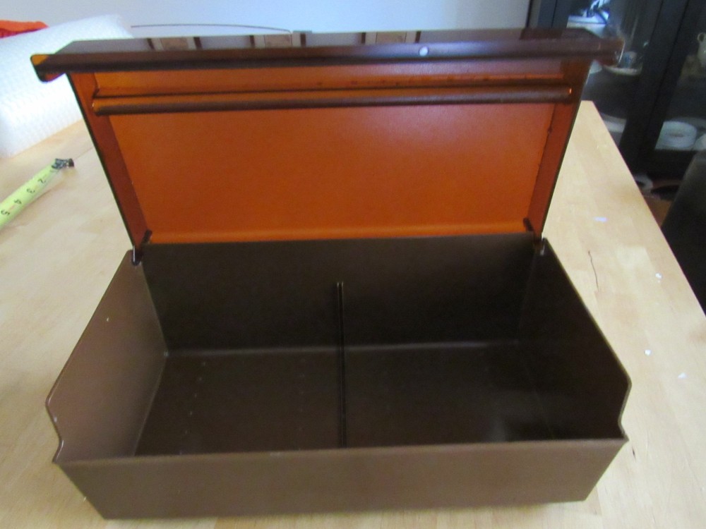 Rubbermaid Floppy Disk Plastic Storage Box Case Holder Organizer 2475