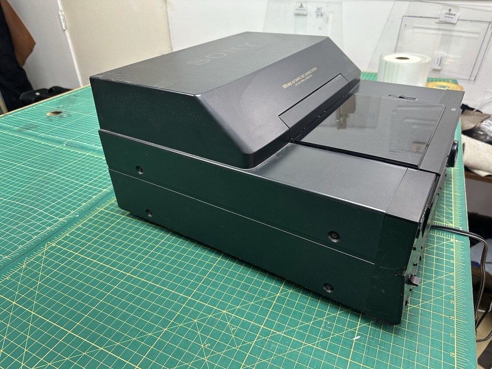 SONY JUKEBOX 100 CD Player CDP-CX100Cd