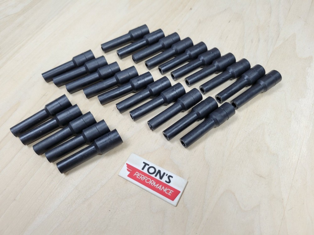 25 pack Ignition Spark Plug Wire Boot Straight 180 Degree for 7 or 8mm wire Bulk