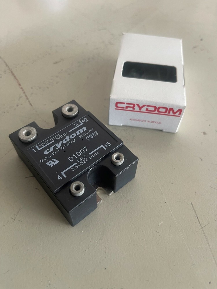 Crydom Solid State Relay D1D07 Qty: 35