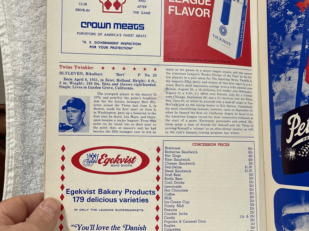 VINTAGE Minnesota Twins 1971 Program vs. Chicago White Sox Program, Tony Oliva!