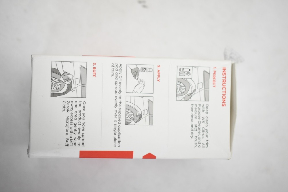 Gtechniq Smart Surface Science C4 Permanent Trim Restorer 30mL Trim Protection