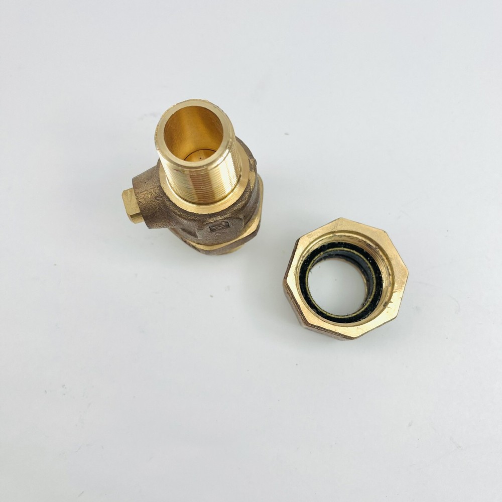 3/4" x 1" CTS MULLER VALVE BRASS
