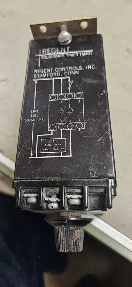 REGENT CONTROLS SOLID STATE TIMER TM401D5S