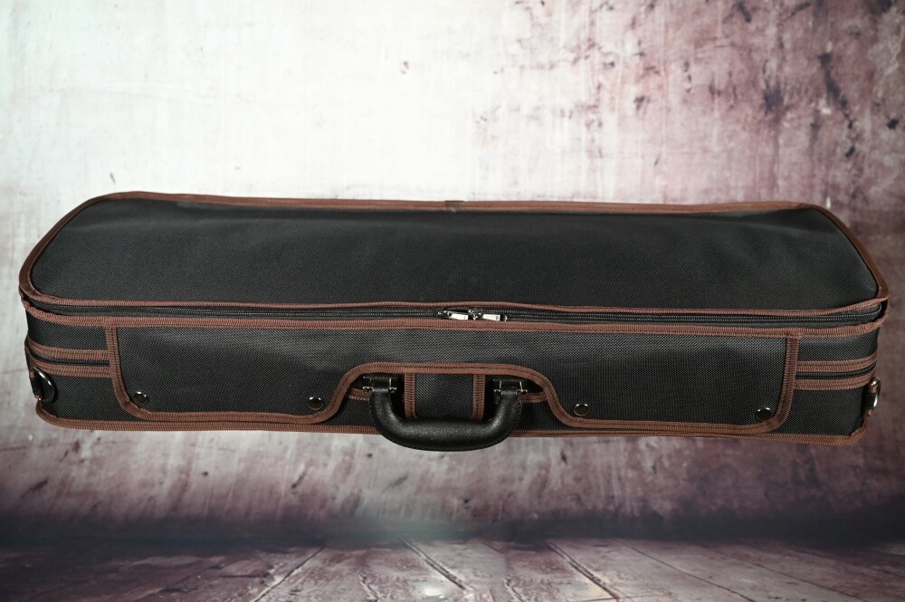 Petz well made viola case, adjustable interior