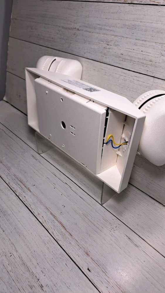 Lighting Basics LED Emergency Light, Emergency Lighting with Dual Adjustable LED