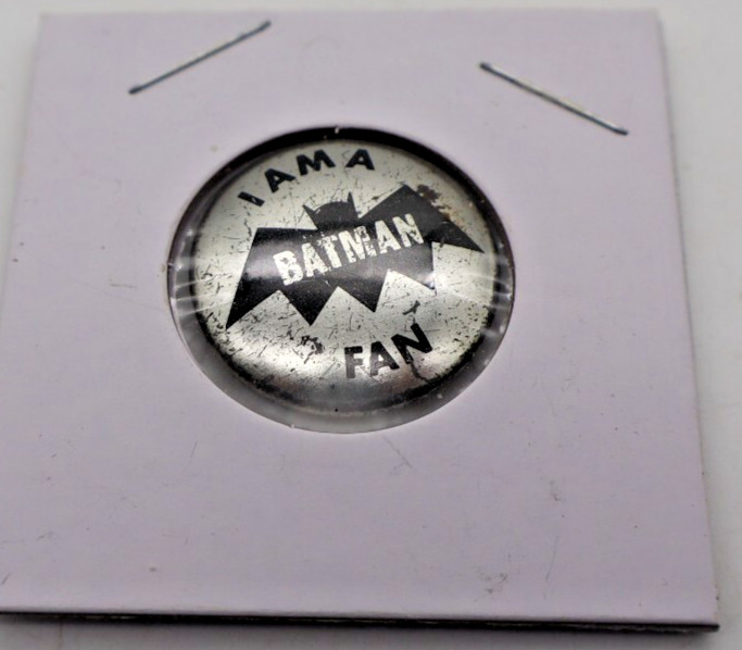 I Am A Batman Fan Pinback Button Vintage 1966