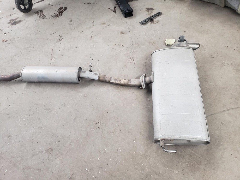19 20 21 TUCSON 2.0L Exhaust System
