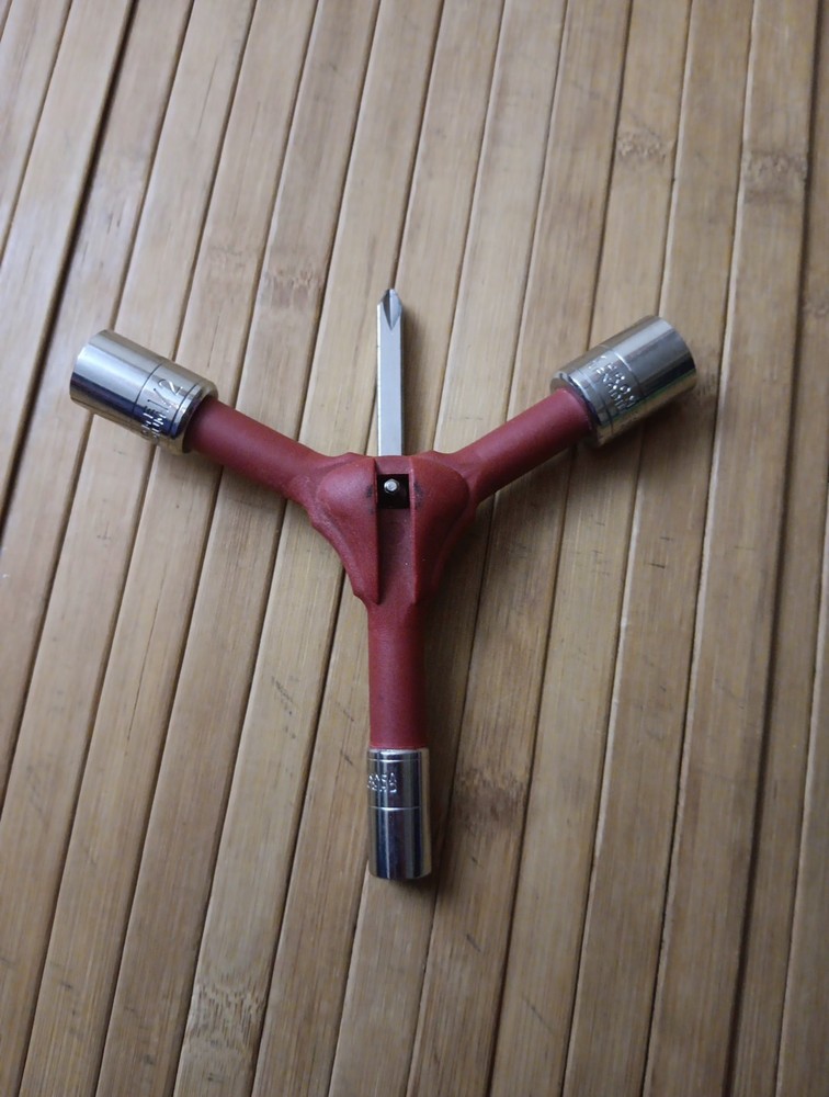 Vintage Element Skateboarding Skate Tool Deck Wrench