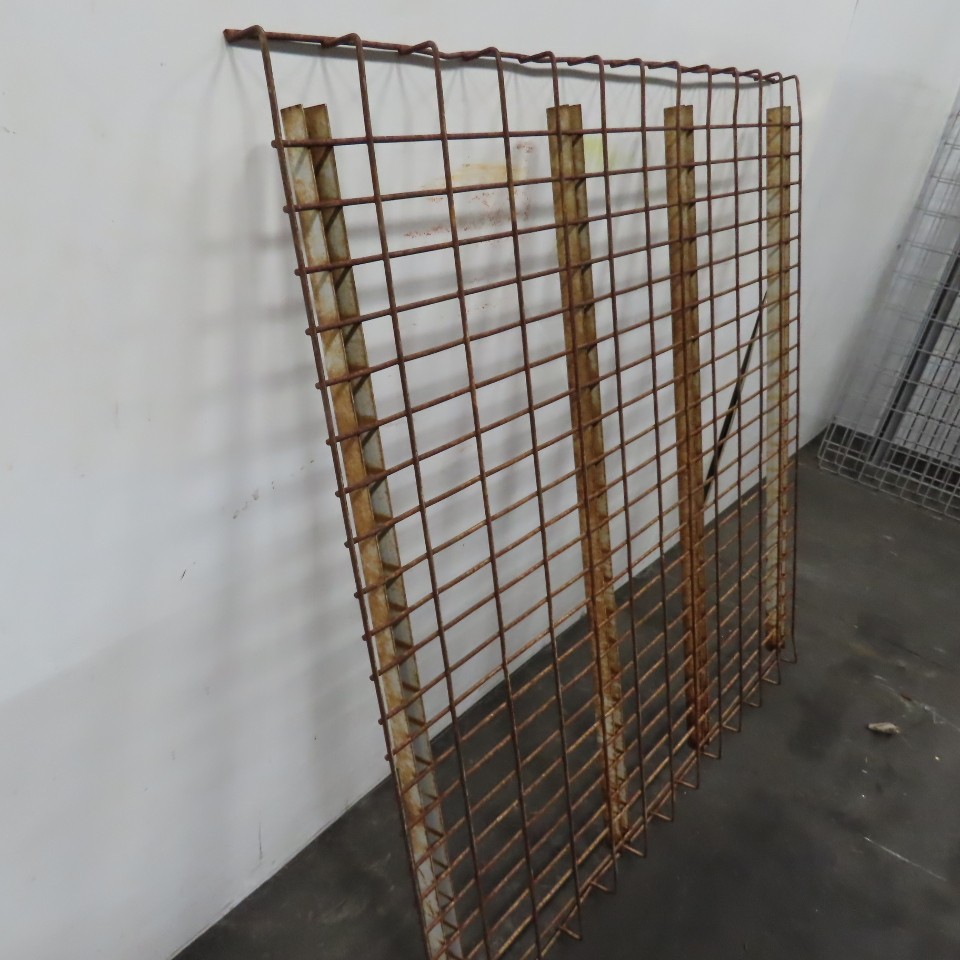 48" x 48" 4 Channel Double Waterfall Pallet Rack Wire Decking USED