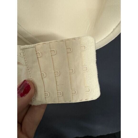 Cacique Underwire Light Padding Size 44D VERY SOFT