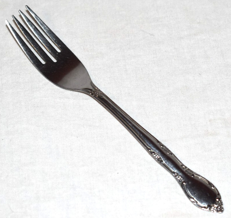 Unknown Maker Japan UNF288 Floral Pattern Stainless Steel Flatware 33 Piece Set