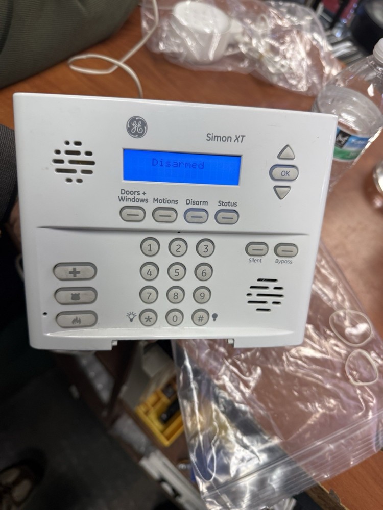 GE INTERLOGIX SIMON XT SECURITY SYSTEM  STATE SALE FIND
