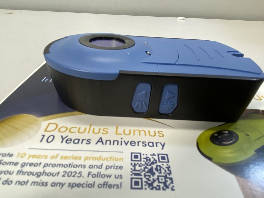 Doculus Lumus Document Forensic Magnifier and Examination Tool 22x Blue