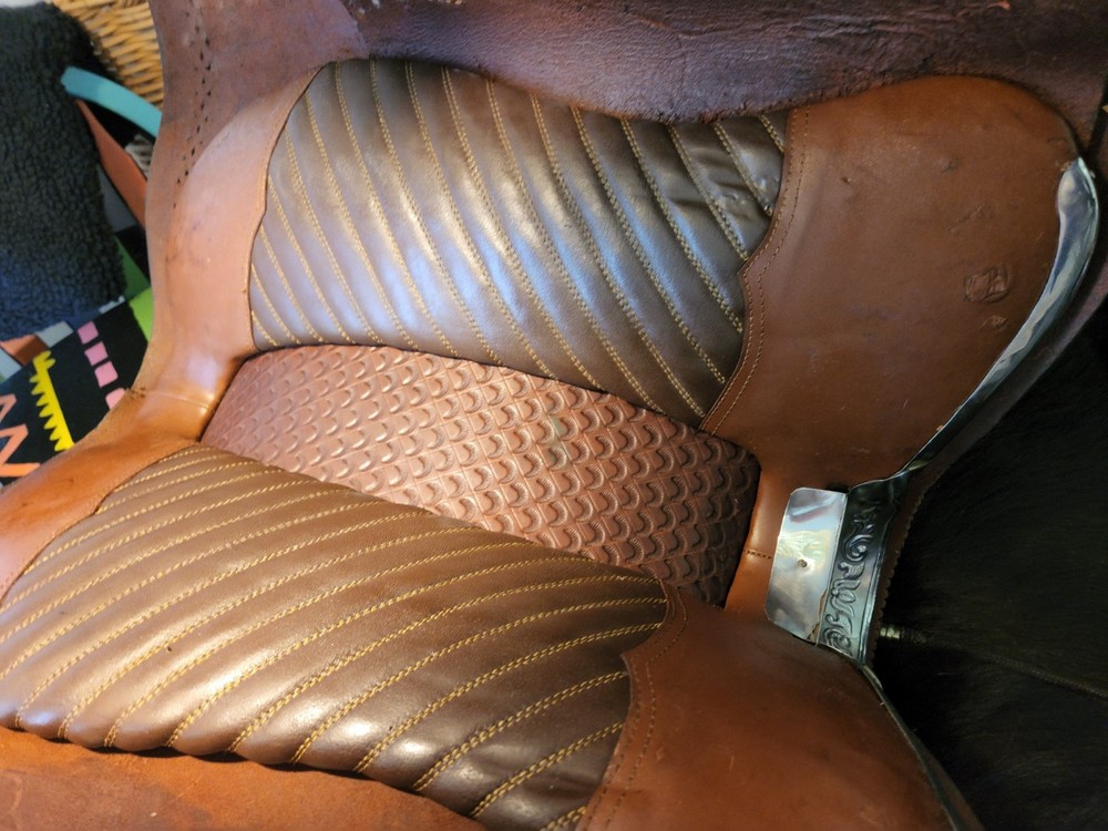 Peruvian Show Saddle