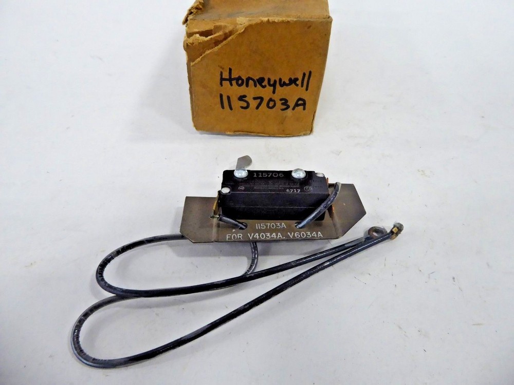 Honeywell 115703A Micro Switch Assembly with 115706 Switch